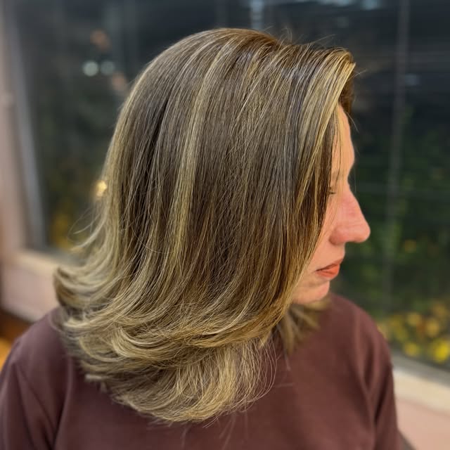 Balayage em perfil